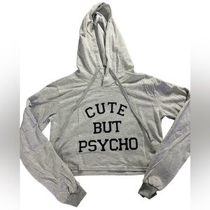 Cute little cropped light sweatshirt - size medium